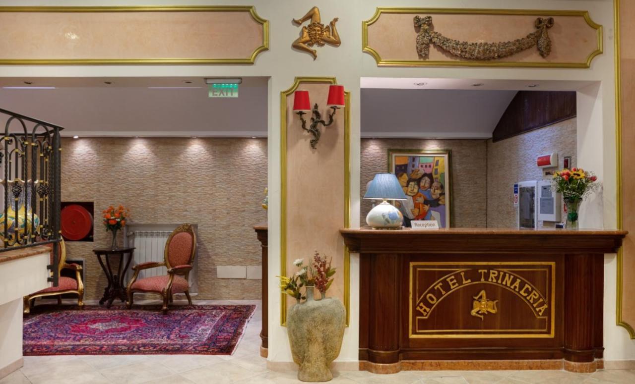 Hotel Trinacria ปาแลร์โม ภายนอก รูปภาพ